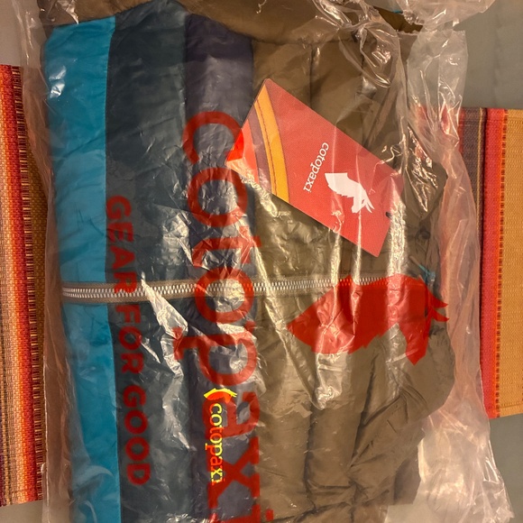 COTOPAXI Puffer Jacket - Picture 10 of 12